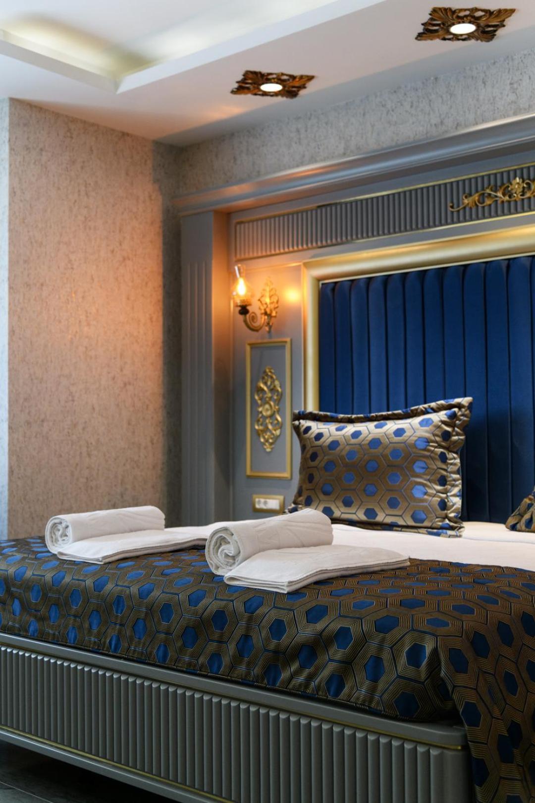 Five Diamonds Hotels Alacatı Bagian luar foto